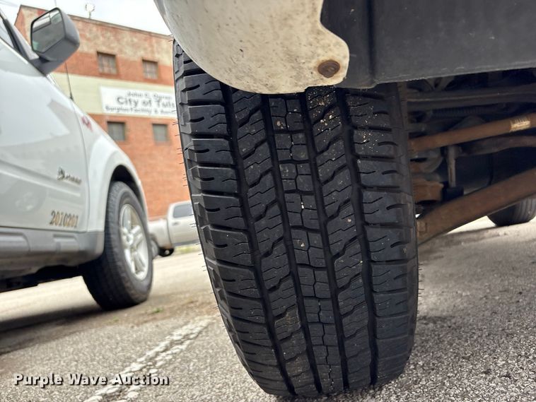 image for item FB8869 2009 Ford Escape Hybrid SUV