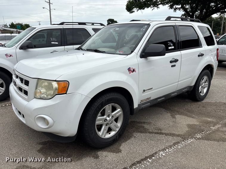 image for item FB8870 2010 Ford Escape Hybrid SUV