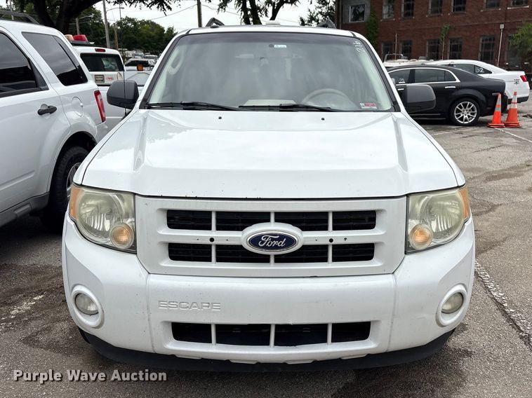 image for item FB8870 2010 Ford Escape Hybrid SUV