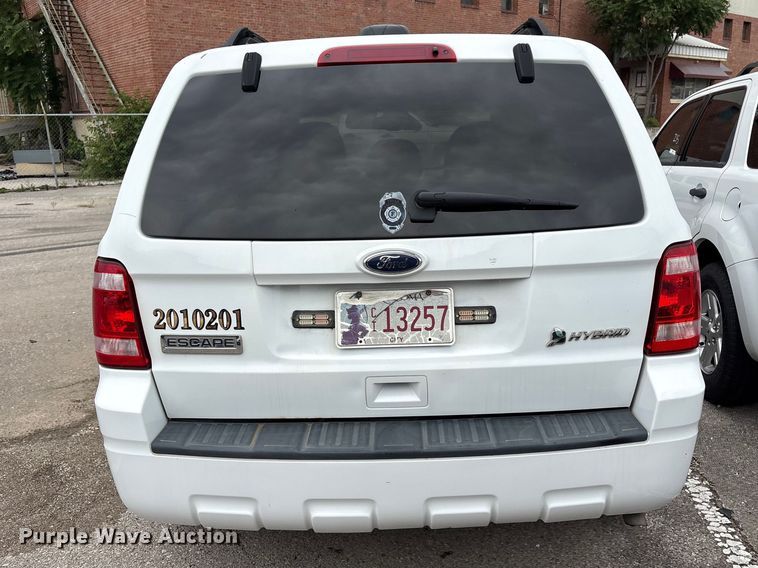 image for item FB8870 2010 Ford Escape Hybrid SUV