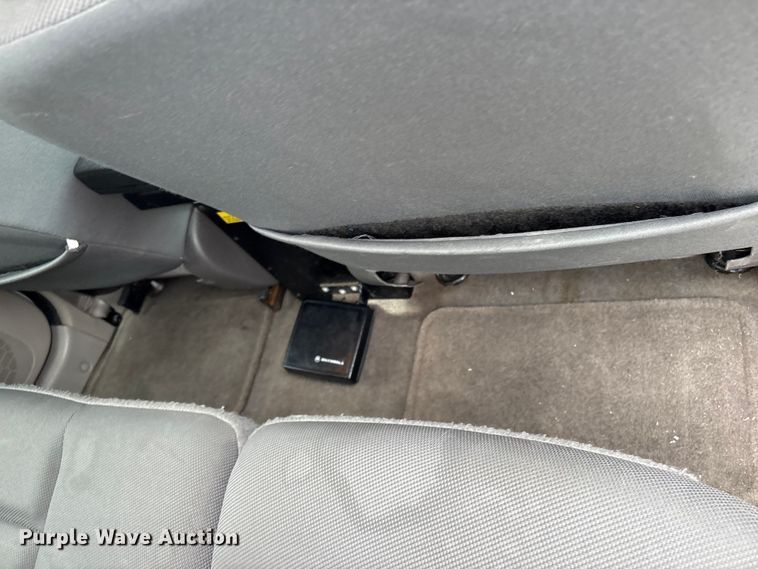 image for item FB8870 2010 Ford Escape Hybrid SUV