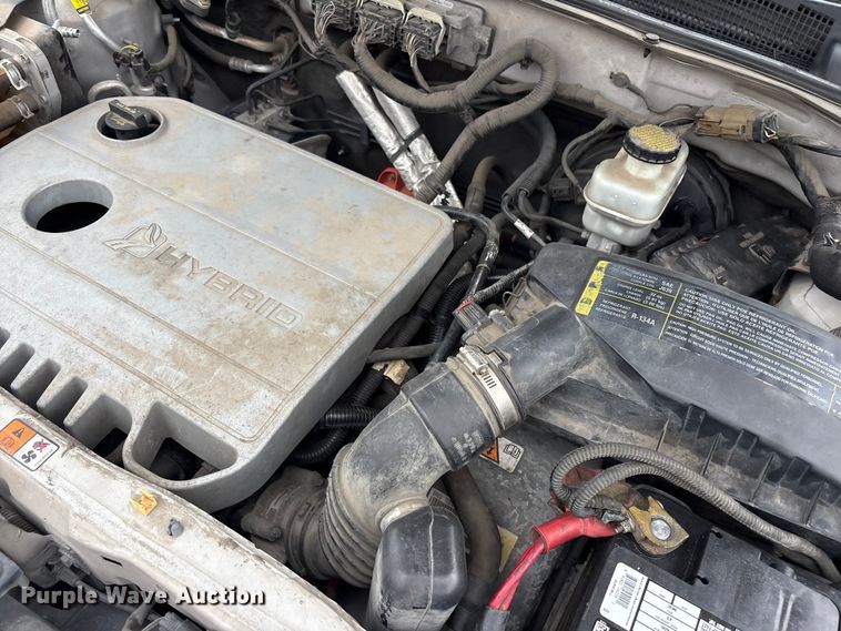 image for item FB8870 2010 Ford Escape Hybrid SUV