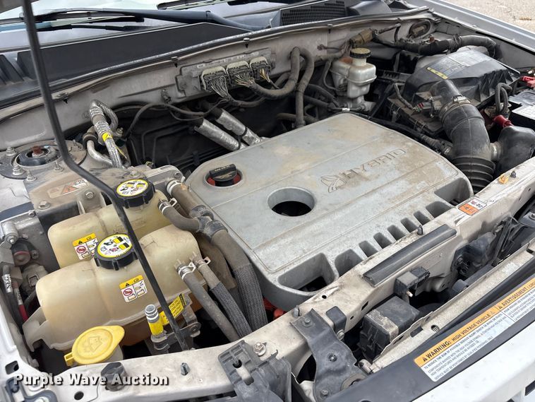 image for item FB8870 2010 Ford Escape Hybrid SUV