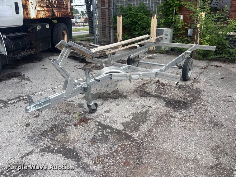 image for item FB8871 2017 Trailex personal water craft trailer