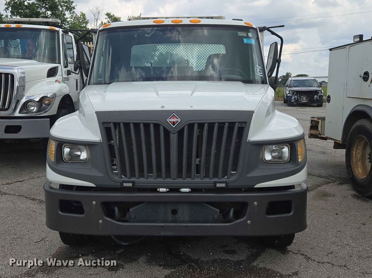 image for item FB8872 2014 International TA005 flatbed truck