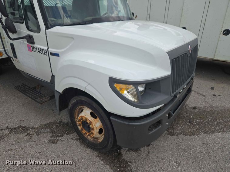 image for item FB8872 2014 International TA005 flatbed truck