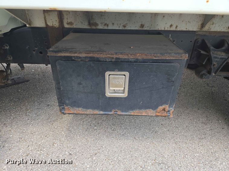 image for item FB8872 2014 International TA005 flatbed truck