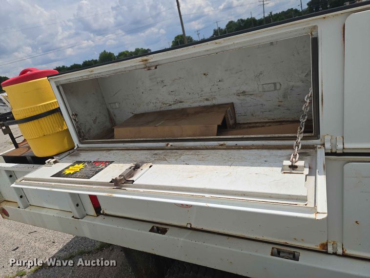image for item FB8872 2014 International TA005 flatbed truck