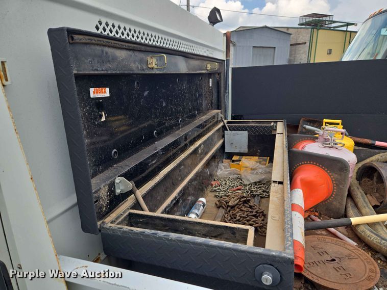 image for item FB8872 2014 International TA005 flatbed truck