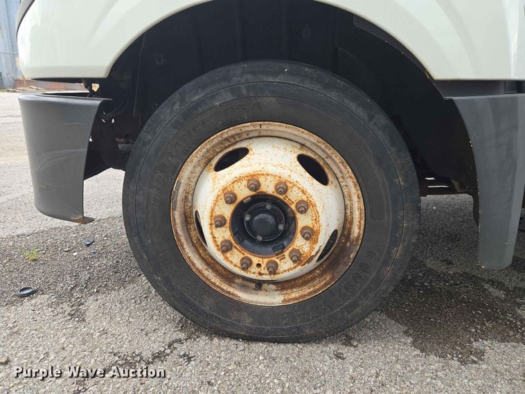 image for item FB8872 2014 International TA005 flatbed truck