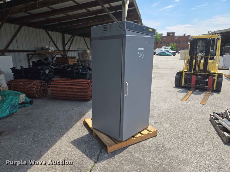 image for item FB8874 Shel Lab/HP SR120P
DesignJet Z5600 incubator