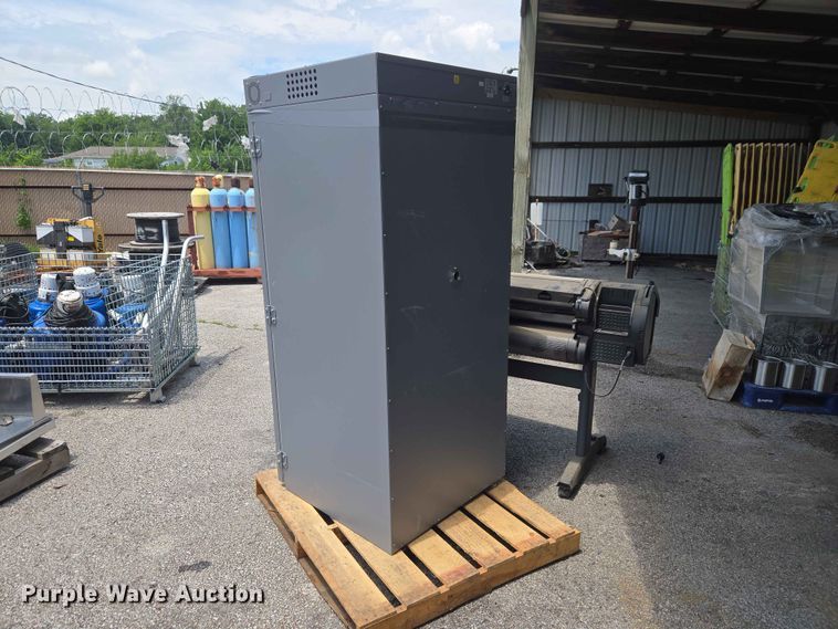 image for item FB8874 Shel Lab/HP SR120P
DesignJet Z5600 incubator