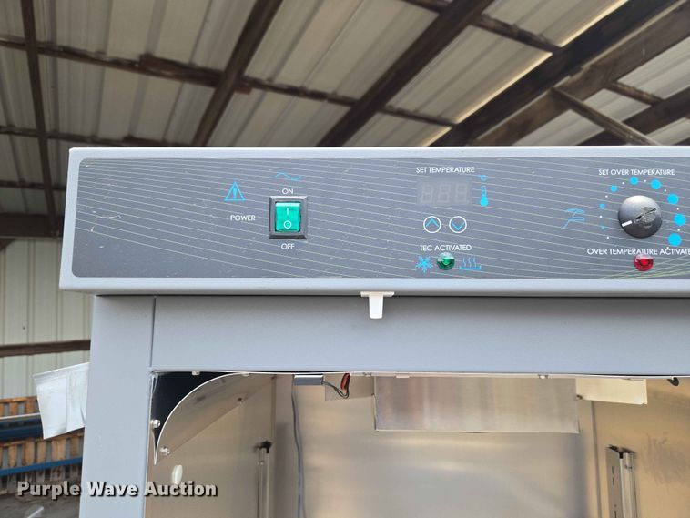 image for item FB8874 Shel Lab/HP SR120P
DesignJet Z5600 incubator