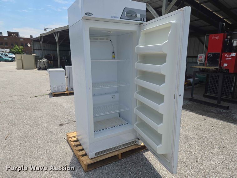 image for item FB8875 Norlake BOD LRI201WWW/0 incubator