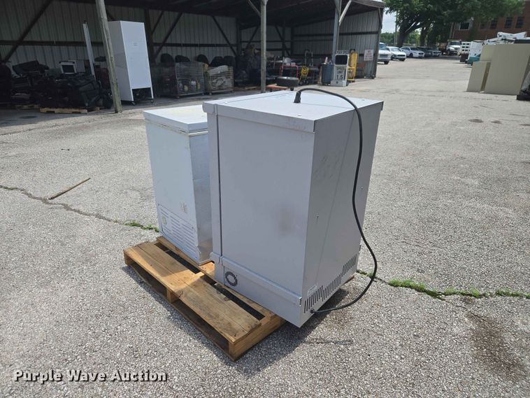 image for item FB8876 Appliances