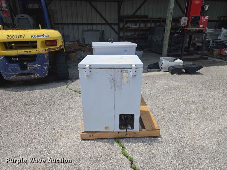 image for item FB8876 Appliances