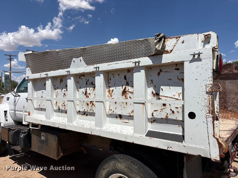 image for item FC2355 1999 Chevrolet C7500 dump truck