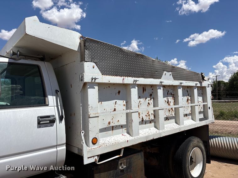 image for item FC2355 1999 Chevrolet C7500 dump truck