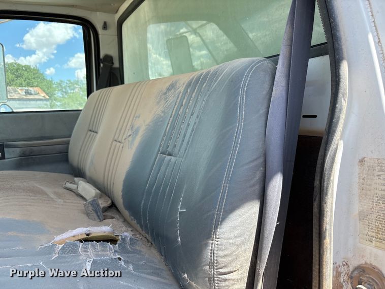 image for item FC2355 1999 Chevrolet C7500 dump truck