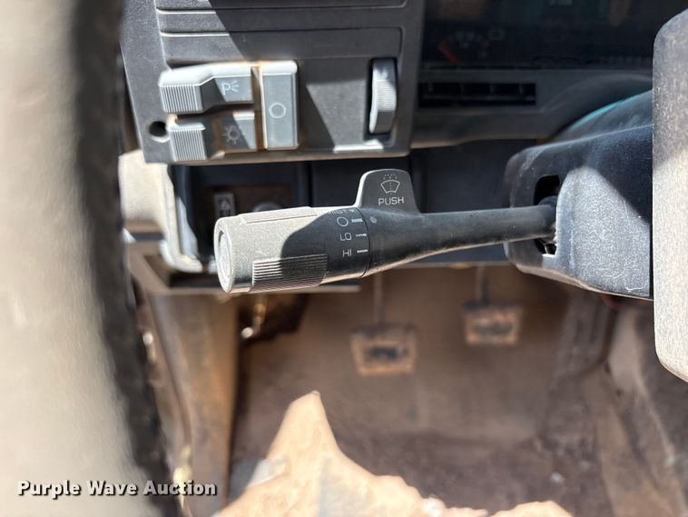 image for item FC2355 1999 Chevrolet C7500 dump truck