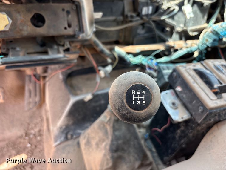 image for item FC2355 1999 Chevrolet C7500 dump truck