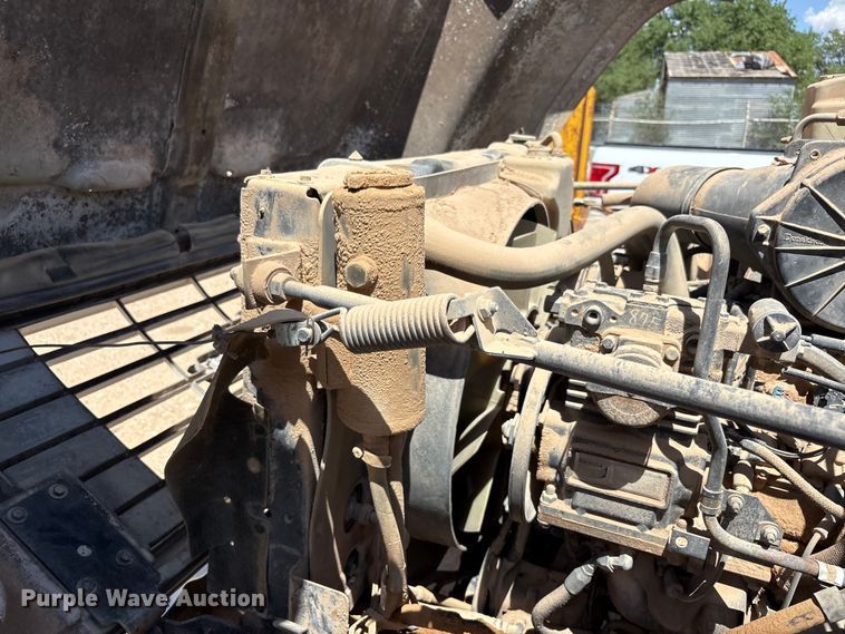 image for item FC2355 1999 Chevrolet C7500 dump truck