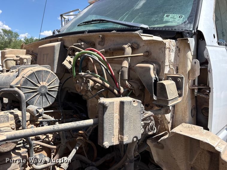 image for item FC2355 1999 Chevrolet C7500 dump truck