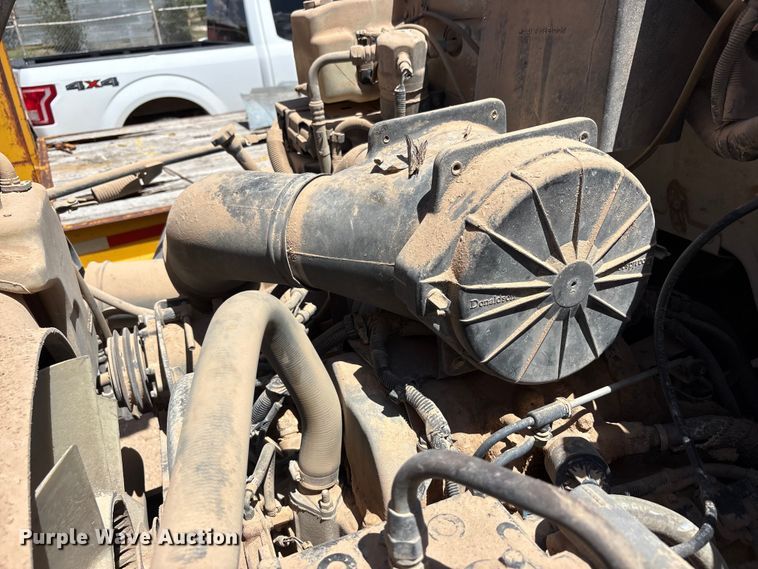 image for item FC2355 1999 Chevrolet C7500 dump truck