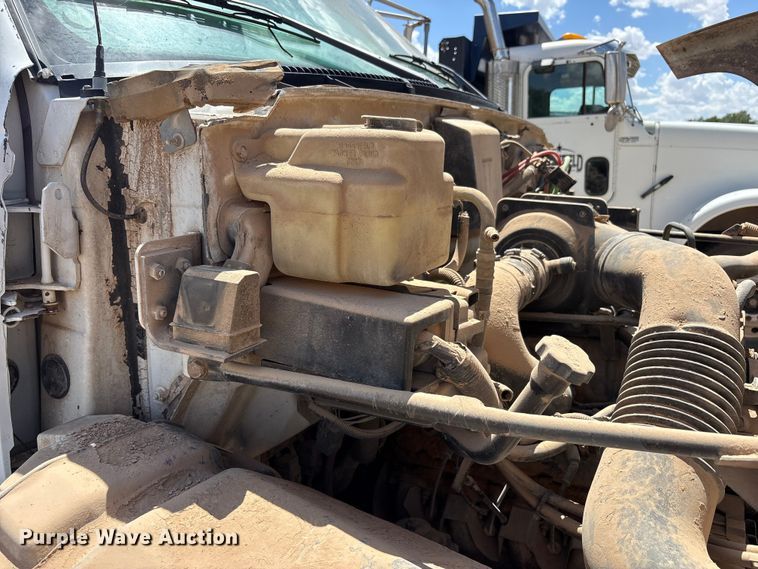 image for item FC2355 1999 Chevrolet C7500 dump truck