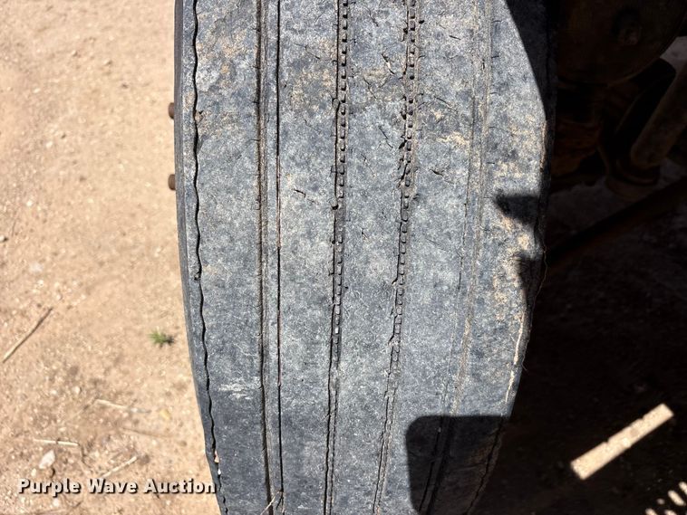 image for item FC2355 1999 Chevrolet C7500 dump truck