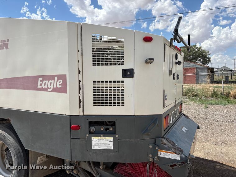 image for item FC2356 2009 Elgin 3300 street sweeper truck