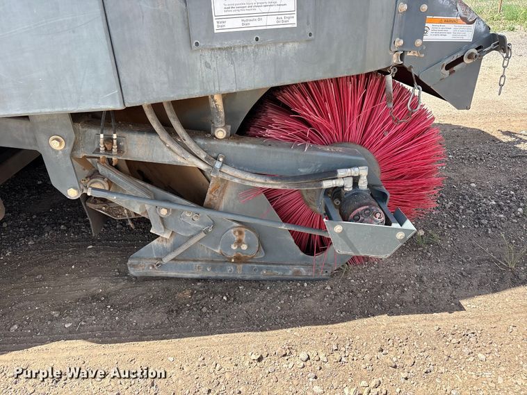 image for item FC2356 2009 Elgin 3300 street sweeper truck