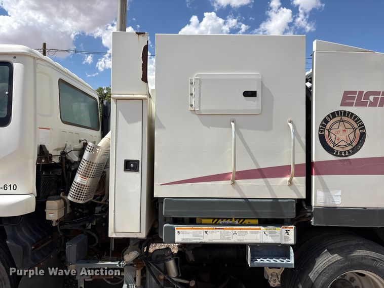 image for item FC2356 2009 Elgin 3300 street sweeper truck