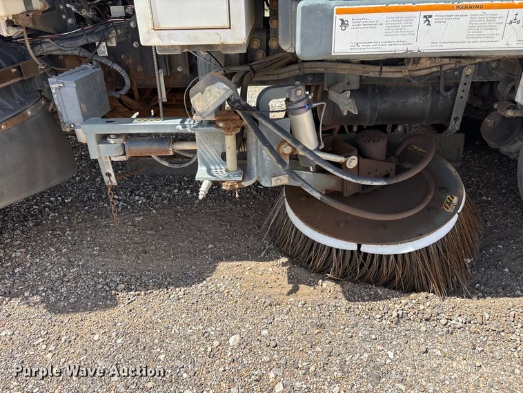 image for item FC2356 2009 Elgin 3300 street sweeper truck