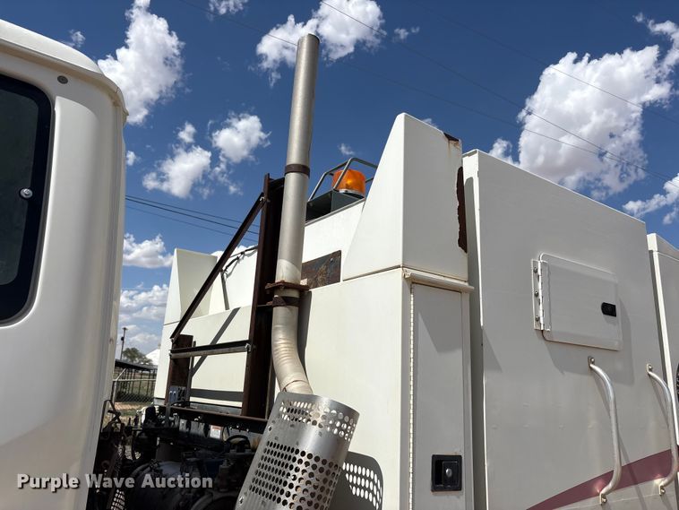 image for item FC2356 2009 Elgin 3300 street sweeper truck