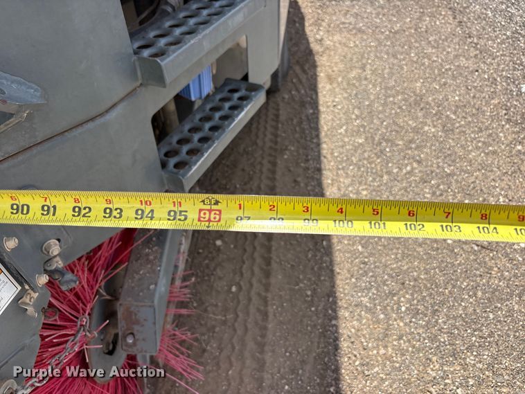 image for item FC2356 2009 Elgin 3300 street sweeper truck