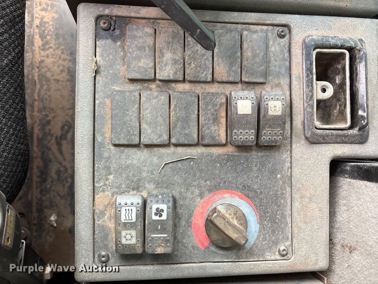 image for item FC2364 2008 Caterpillar 938G wheel loader