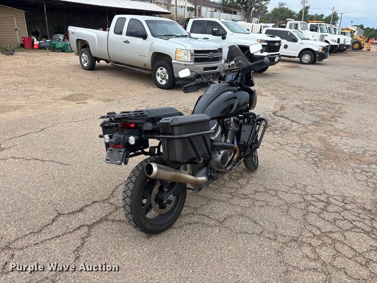 image for item FC2366 2022 Harley-Davidson Pan America Special motorcycle