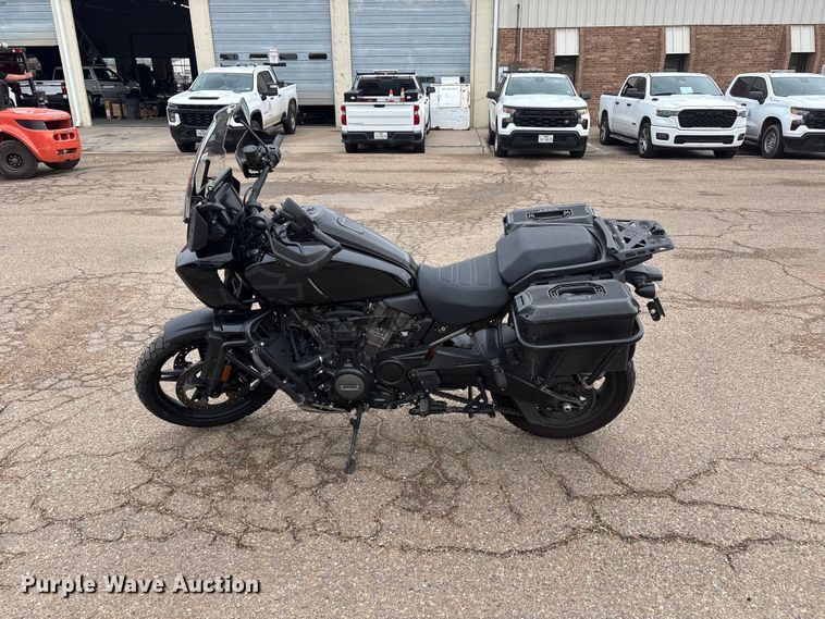 image for item FC2366 2022 Harley-Davidson Pan America Special motorcycle