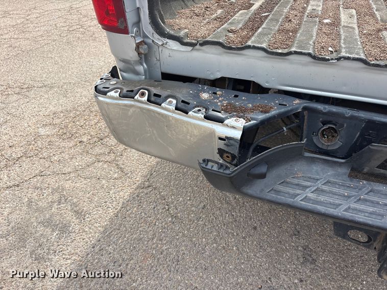 image for item FC2368 2011 Chevrolet Silverado 2500HD Ext. Cab pickup truck