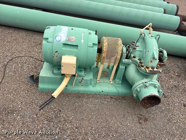 image for item FC2371 Pumps