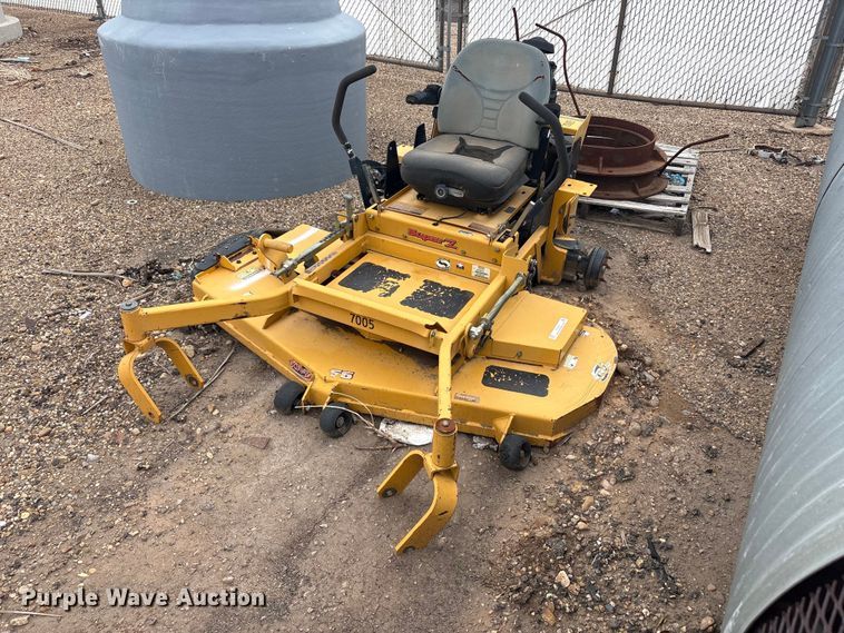 image for item FC2372 Hustler 927897A ZTR lawn mower