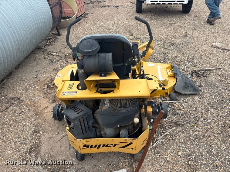 image for item FC2372 Hustler 927897A ZTR lawn mower