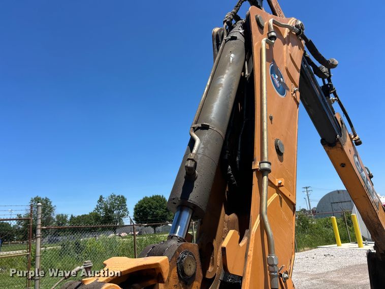 image for item FC2725 2014 Case 580 Super N backhoe