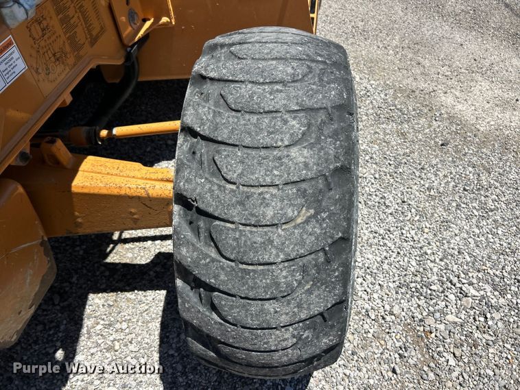 image for item FC2725 2014 Case 580 Super N backhoe