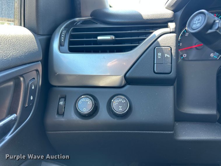 image for item FC2732 2019 Chevrolet Tahoe Police SUV