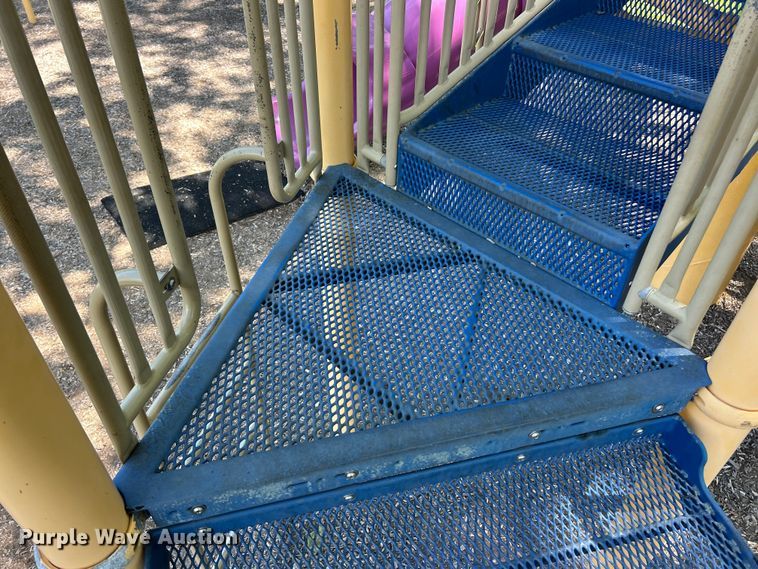 image for item FC2736 Playground equipment