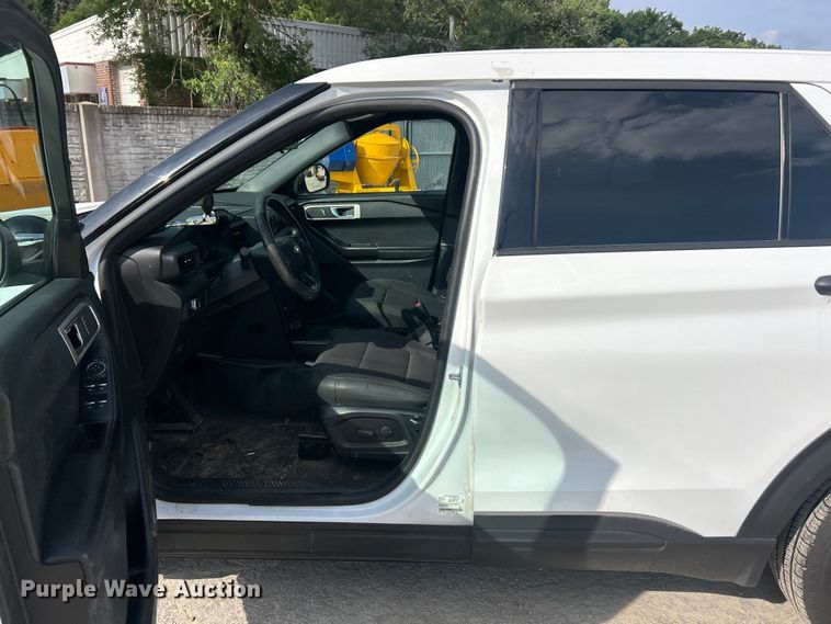 image for item FC2741 2020 Ford Explorer Police Interceptor SUV
