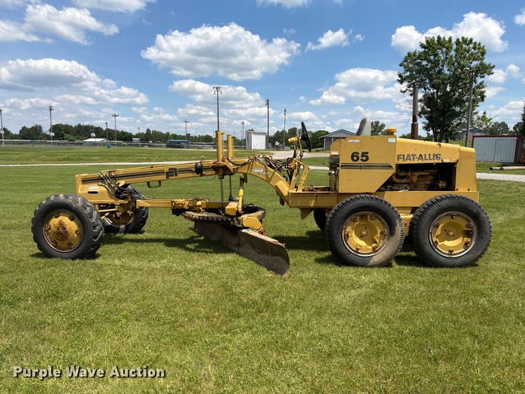 image for item FC3113 1972 Fiat-Allis M65 motor grader