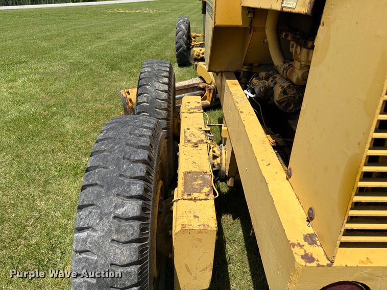 image for item FC3113 1972 Fiat-Allis M65 motor grader